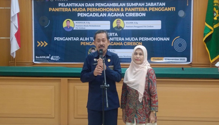 Penuh Haru dan Dedikasi, PA Cirebon Gelar Acara Pengantar Alih Tugas Panitera Muda Permohonan, Makhasin, S.H.I